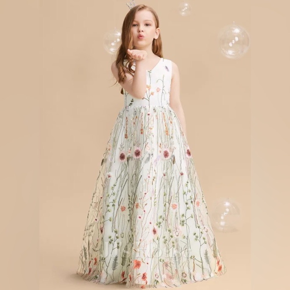 JJ’s house flower girl dress
